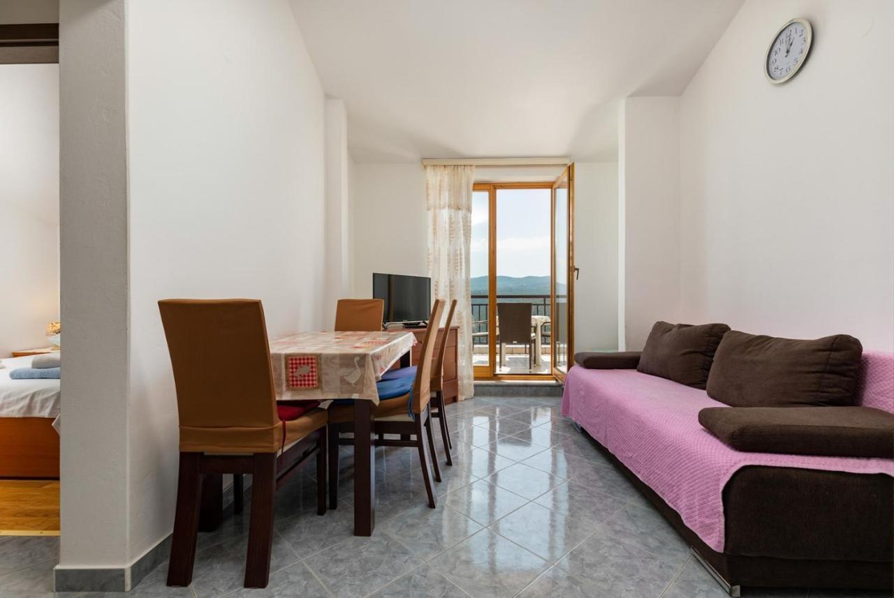 Apartments Pino Rabac Extérieur photo
