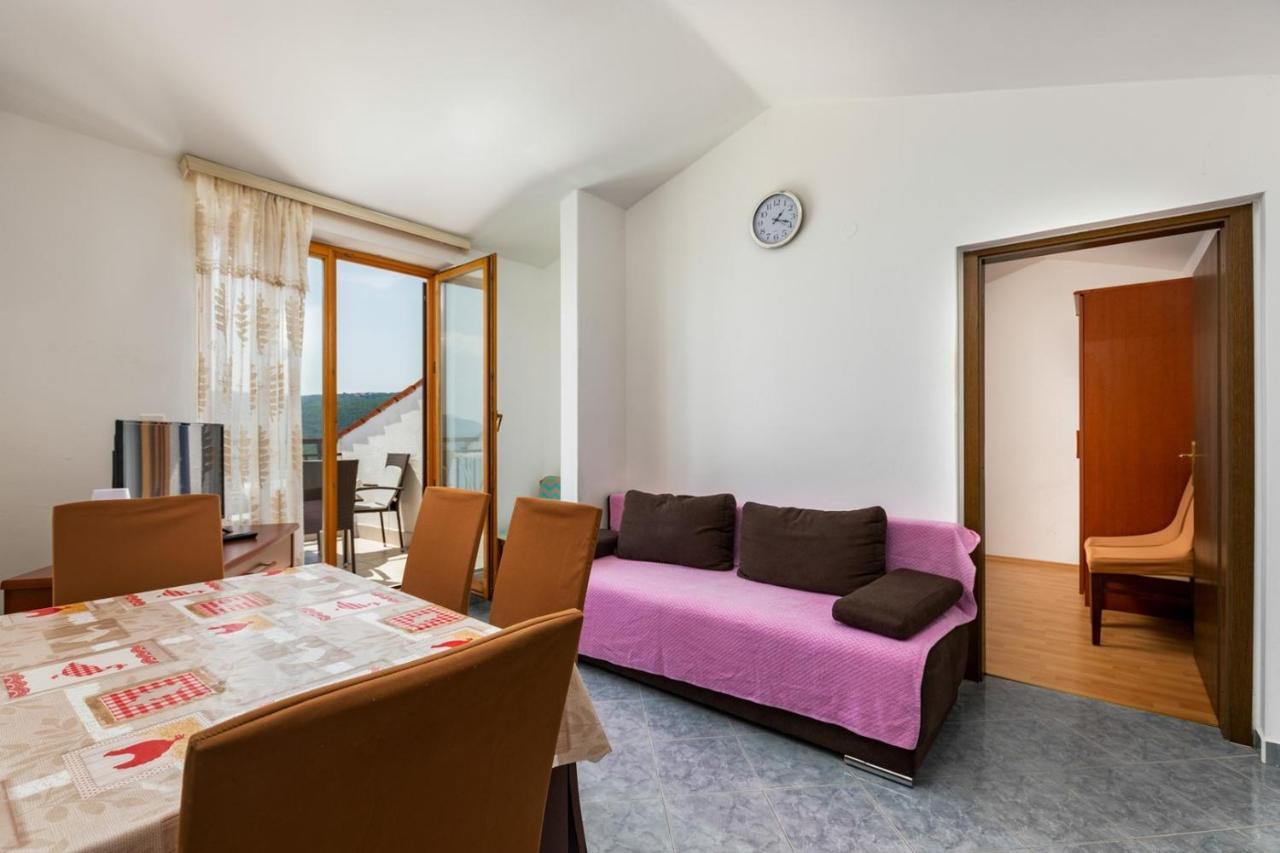 Apartments Pino Rabac Extérieur photo