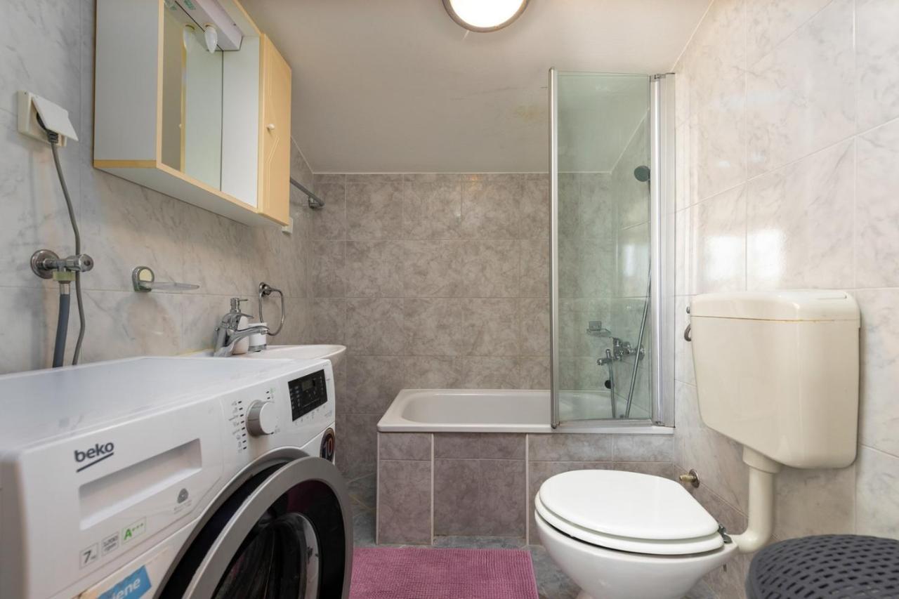 Apartments Pino Rabac Extérieur photo