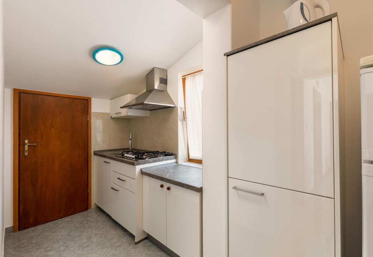 Apartments Pino Rabac Extérieur photo